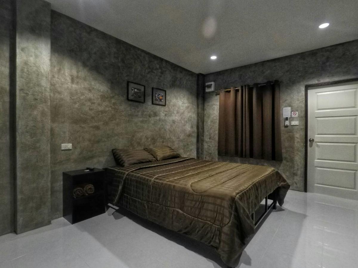 4Hearts Loft House 호텔 수랏타니 외부 사진